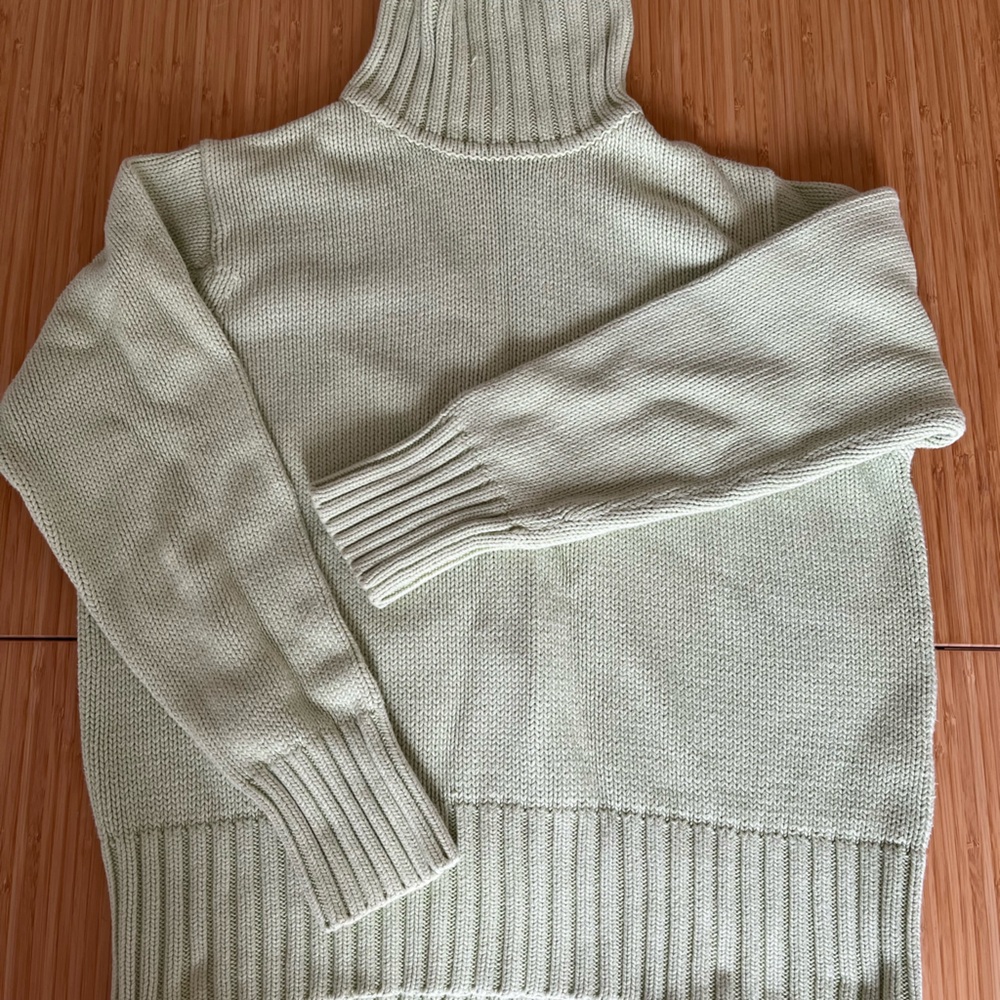 VTG LL Bean cotton sweater medium light green